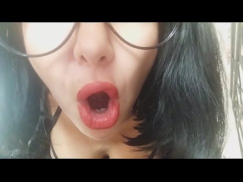 ❤️ מותק, אמך החורגת לא מרשה לך ללכת לבית הספר היום... אני צריך אותך יותר מדי... ❤ פורנו אצלנו ❌️❤